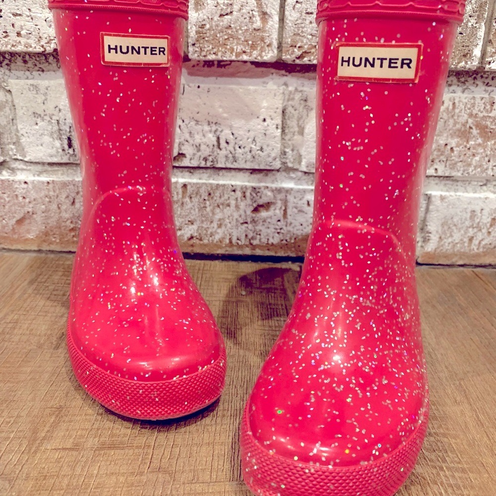 Hunter pink sparkly rain boots